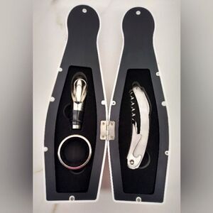 Bowling Ball Travel Wine Kit  Opener Picnic Sports Outdoor Free with purchase